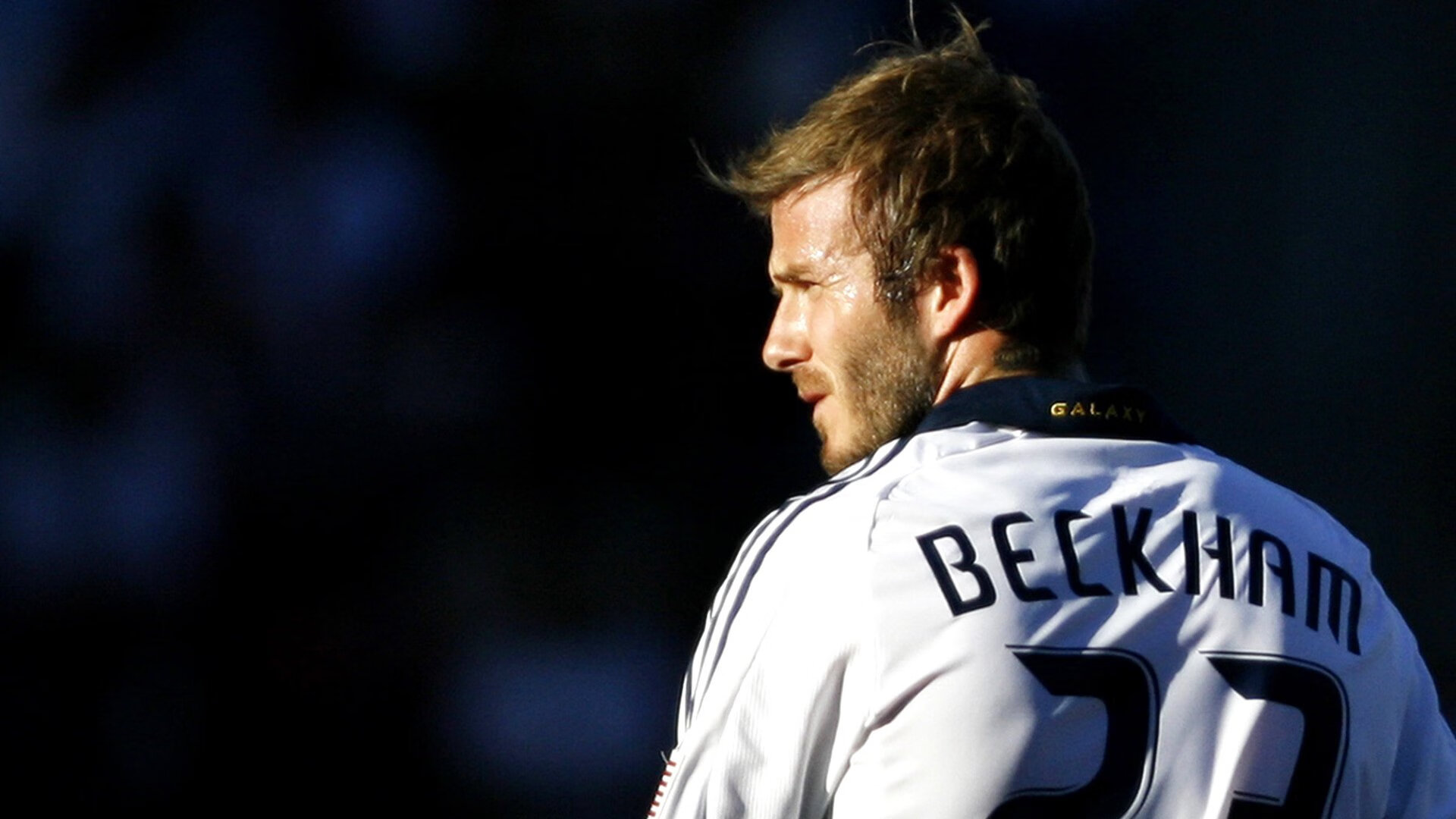 足球数据共享平台推动赛事协同分析，足球队数据app